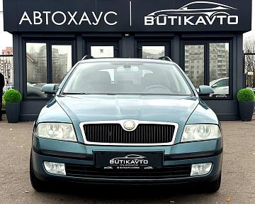 Skoda Octavia II - фото 2