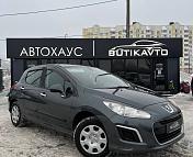 Peugeot 308 T7 · Рестайлинг , 2012 г., механика, дизель