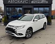 Mitsubishi Outlander III · 3-й рестайлинг , 2022 г., вариатор, бензин - фото 3