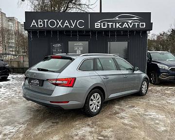 Skoda Superb III - фото 4