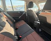 Volkswagen Tiguan I , 2009 г., механика, бензин - фото 11