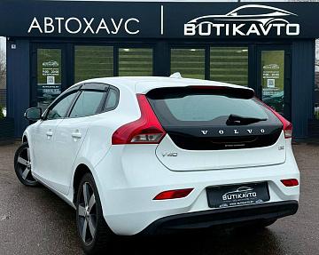 Volvo V40 II - фото 5