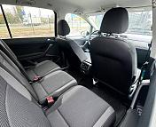 Volkswagen Touran II , 2019 г., механика, бензин - фото 13