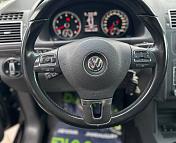 Volkswagen Touran I · 2-й рестайлинг , 2011 г., механика, бензин - фото 10