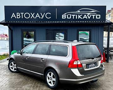 Volvo V70 III - фото 5