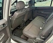 Opel Zafira B · Рестайлинг , 2013 г., механика, дизель - фото 14