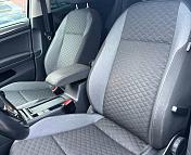 Volkswagen Golf VII · Рестайлинг , 2018 г., механика, дизель - фото 10