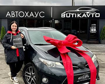 Toyota Auris II (E180)