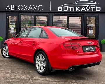 Audi A4 B8 - фото 4