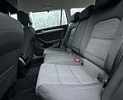 Volkswagen Passat B8 · Рестайлинг , 2019 г., робот, дизель - фото 8