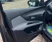 Peugeot 5008 II · Рестайлинг , 2021 г., механика, бензин - фото 9