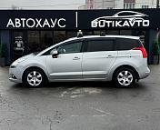 Peugeot 5008 I , 2010 г., механика, дизель - фото 4