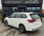 Mitsubishi Outlander III · 3-й рестайлинг , 2022 г., вариатор, бензин - фото 5