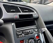 Peugeot 3008 I · Рестайлинг , 2015 г., механика, дизель - фото 14