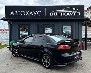 Mitsubishi Lancer X - фото 5