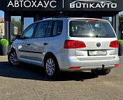 Volkswagen Touran I · 2-й рестайлинг , 2010 г., механика, дизель - фото 4