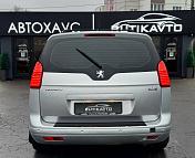 Peugeot 5008 I , 2010 г., механика, дизель - фото 6