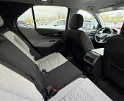 Chevrolet Equinox III · Рестайлинг , 2022 г., автомат, бензин - фото 11