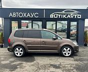 Volkswagen Touran I · 2-й рестайлинг , 2012 г., робот, дизель - фото 8