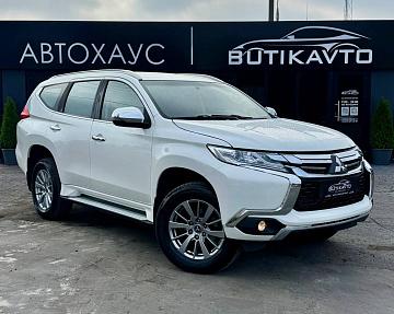 Mitsubishi Pajero Sport III