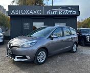 Renault Grand Scenic III · 2-й рестайлинг , 2013 г., механика, бензин - фото 3