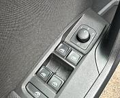 SEAT Arona I · Рестайлинг , 2021 г., механика, бензин  - фото 18