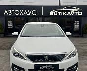 Peugeot 308 T9 · Рестайлинг , 2019 г., автомат, бензин - фото 2
