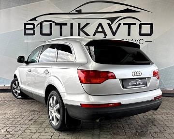 Audi Q7 4L - фото 5