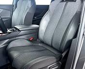 Peugeot 5008 II · Рестайлинг , 2021 г., механика, бензин - фото 10