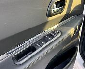 Peugeot 3008 I · Рестайлинг , 2015 г., механика, бензин - фото 10