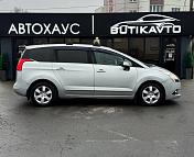 Peugeot 5008 I , 2010 г., механика, дизель - фото 8