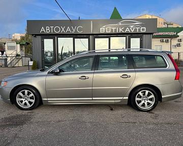 Volvo V70 III - фото 4