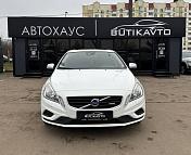 Volvo V60 I , 2012 г., механика, дизель - фото 2
