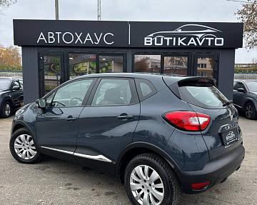 RENAULT CAPTUR - фото 4