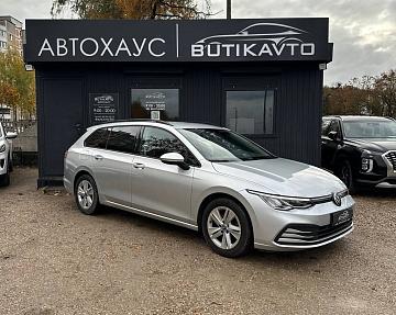 Volkswagen Golf VIII