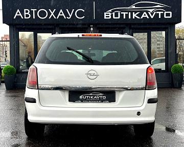 Opel Astra H - фото 5