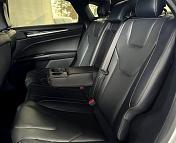 Ford Fusion USA II · 2-й рестайлинг , 2020 г., вариатор, гибрид - фото 15