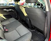 Toyota Auris I (E150) · Рестайлинг , 2010 г., механика, дизель - фото 13