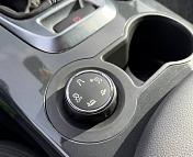 Peugeot 3008 I · Рестайлинг , 2016 г., механика, дизель - фото 17