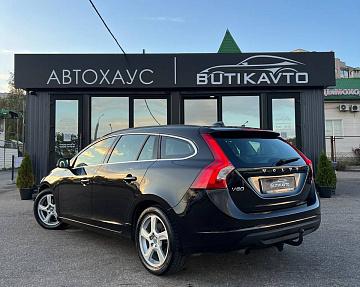 Volvo V60 I - фото 5