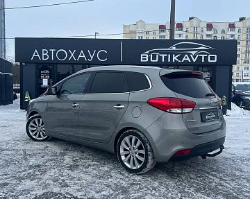 Kia Carens III - фото 4