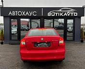 Skoda Octavia II · Рестайлинг , 2010 г., механика, бензин - фото 5