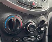 Hyundai Solaris I · Рестайлинг , 2015 г., механика, бензин - фото 7