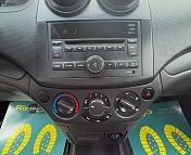 Chevrolet Aveo T250 · Рестайлинг , 2009 г., механика, бензин - фото 16