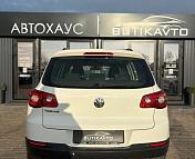 Volkswagen Tiguan I , 2009 г., механика, бензин - фото 5
