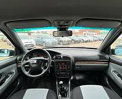 Peugeot 406 I · Рестайлинг , 2000 г., механика, бензин - фото 11