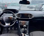 Peugeot 308 T9 · Рестайлинг , 2020 г., механика, дизель - фото 13