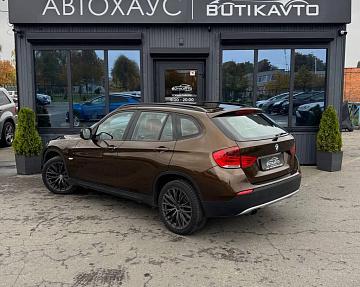BMW X1 E84 - фото 5