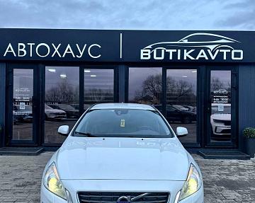 Volvo V60 I - фото 2