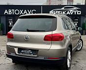 Volkswagen Tiguan I · Рестайлинг , 2012 г., автомат, бензин - фото 7